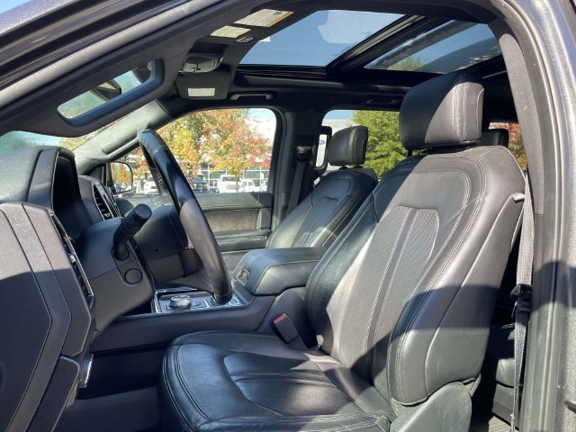 Certified 2020 Ford Expedition Limited w/ Special Edition Package AWD/4WD image 20