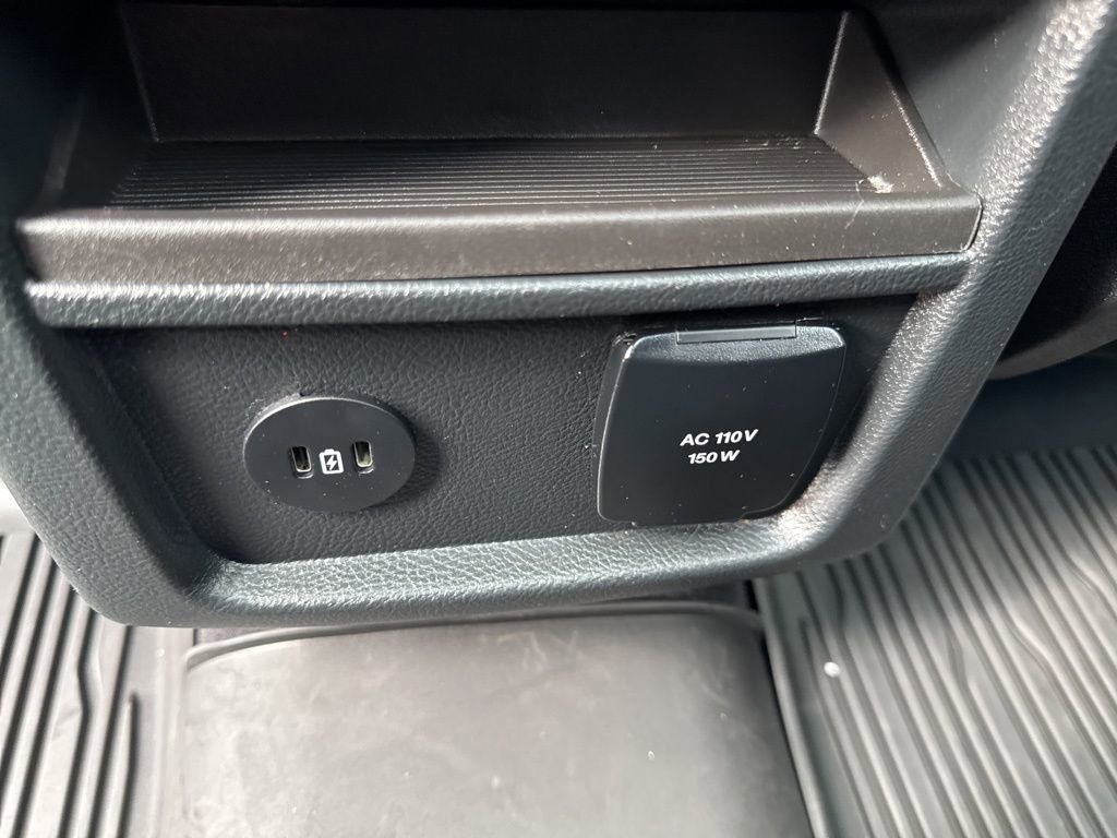 Certified 2024 Ford Edge SEL w/ Convenience Package image 16