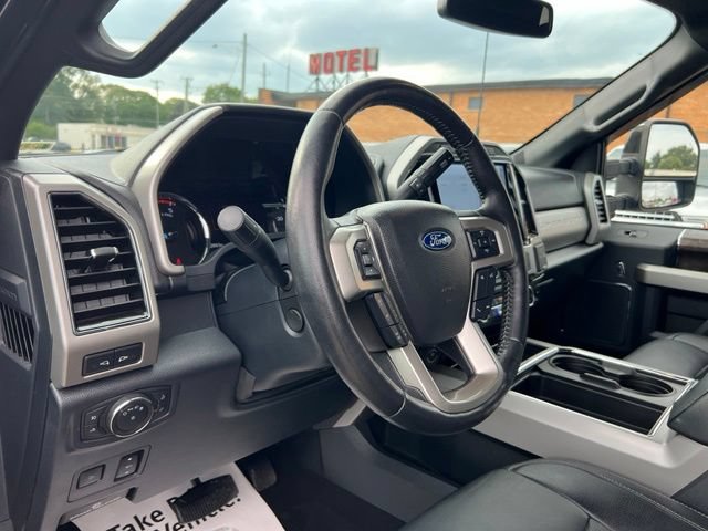 Certified 2022 Ford F350 Lariat w/ Black Appearance Package AWD/4WD image 7