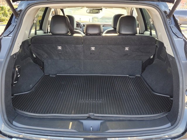 Used 2021 Nissan Murano Platinum w/ Cargo Package image 13
