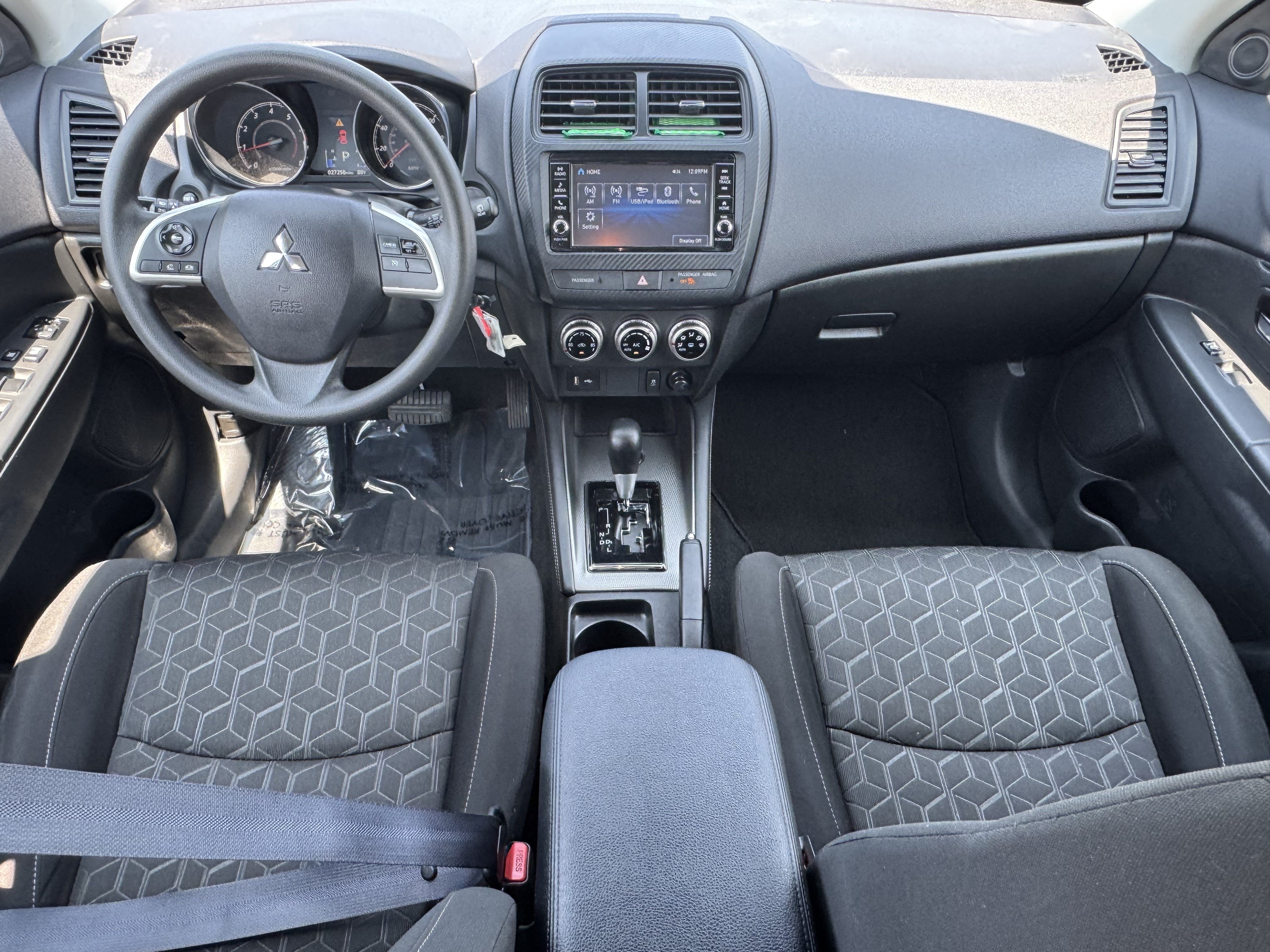 Used 2025 Mitsubishi Outlander Sport AWD image 23