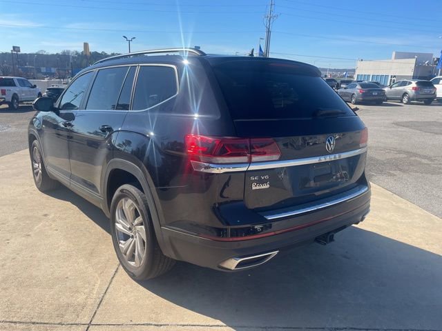 Used 2023 Volkswagen Atlas SE w/ Panoramic Sunroof Package image 2