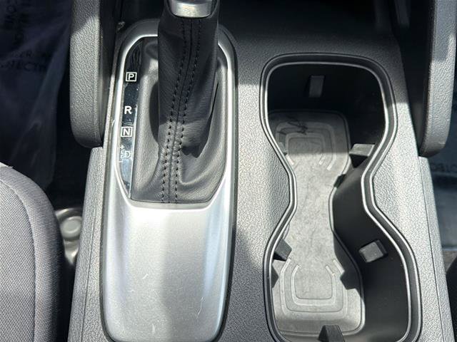 Used 2024 Nissan Frontier S RWD image 12