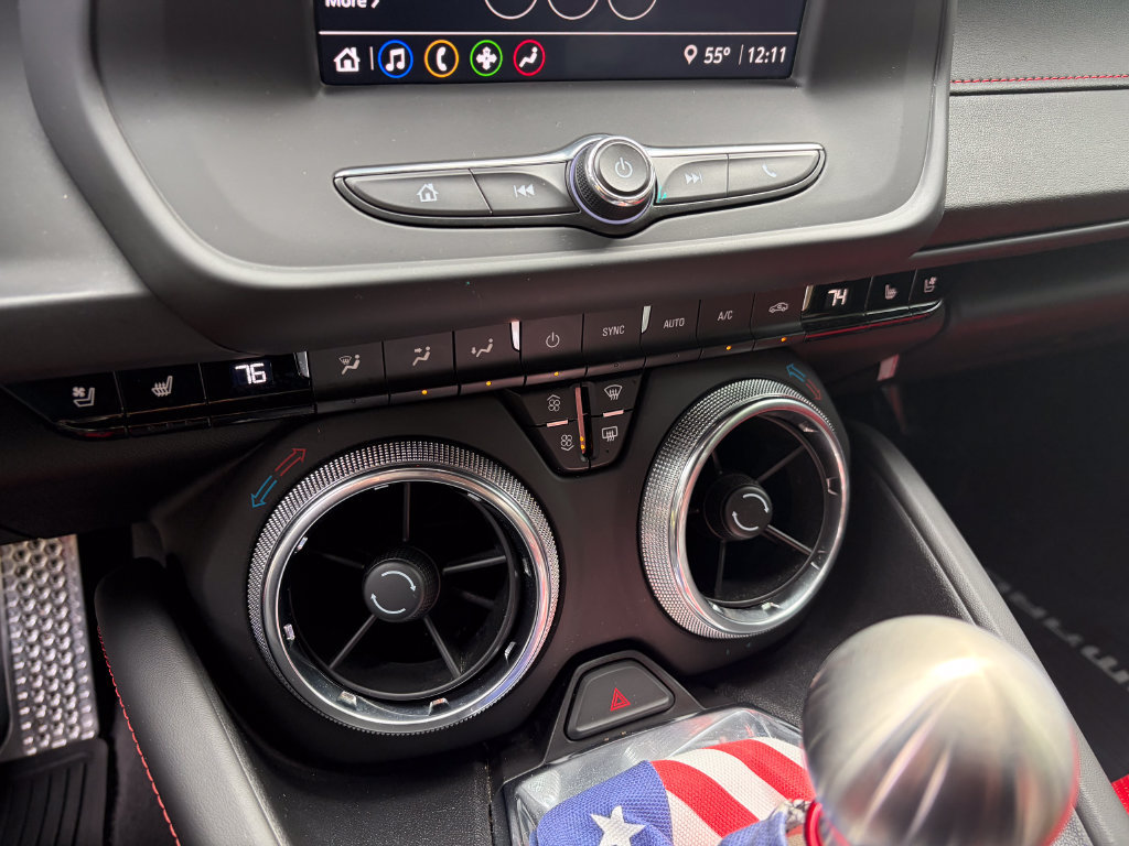 Used 2023 Chevrolet Camaro LT RWD image 29