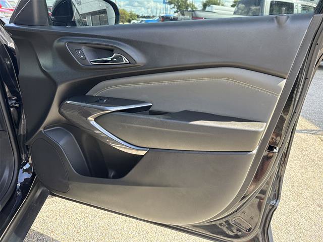 Used 2024 Chevrolet Trax ACTIV w/ Driver Confidence Package FWD image 21