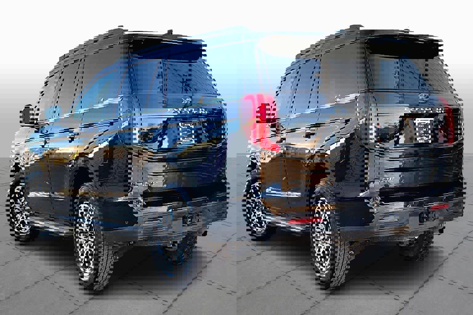 Certified 2025 Ford Expedition Active image 11