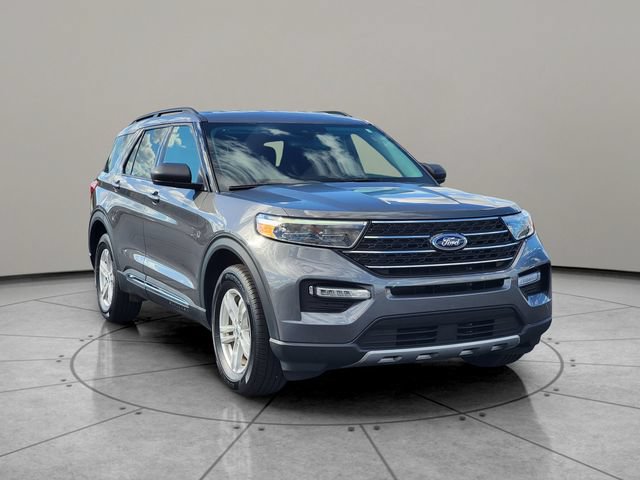 Certified 2023 Ford Explorer XLT w/ Equipment Group 202A AWD/4WD image 14