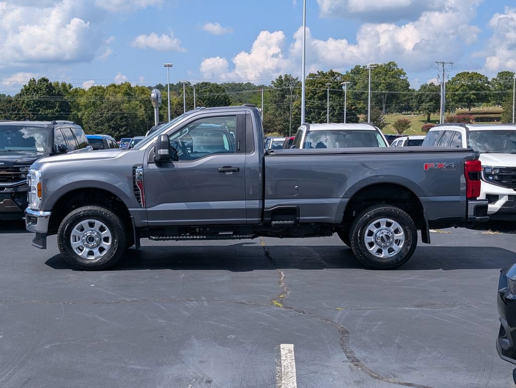 Certified 2024 Ford F350 XLT w/ 360-Degree Camera Package AWD/4WD image 5