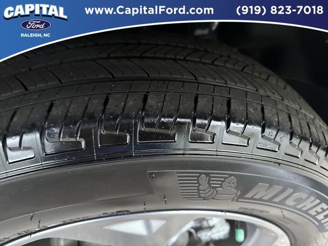 Certified 2024 Ford Escape ST-Line w/ Tech Pack #1 image 14