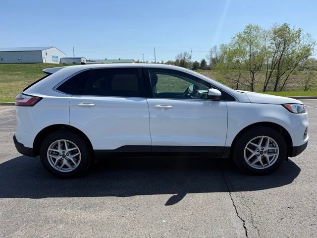 Certified 2024 Ford Edge SEL w/ Convenience Package AWD/4WD image 6