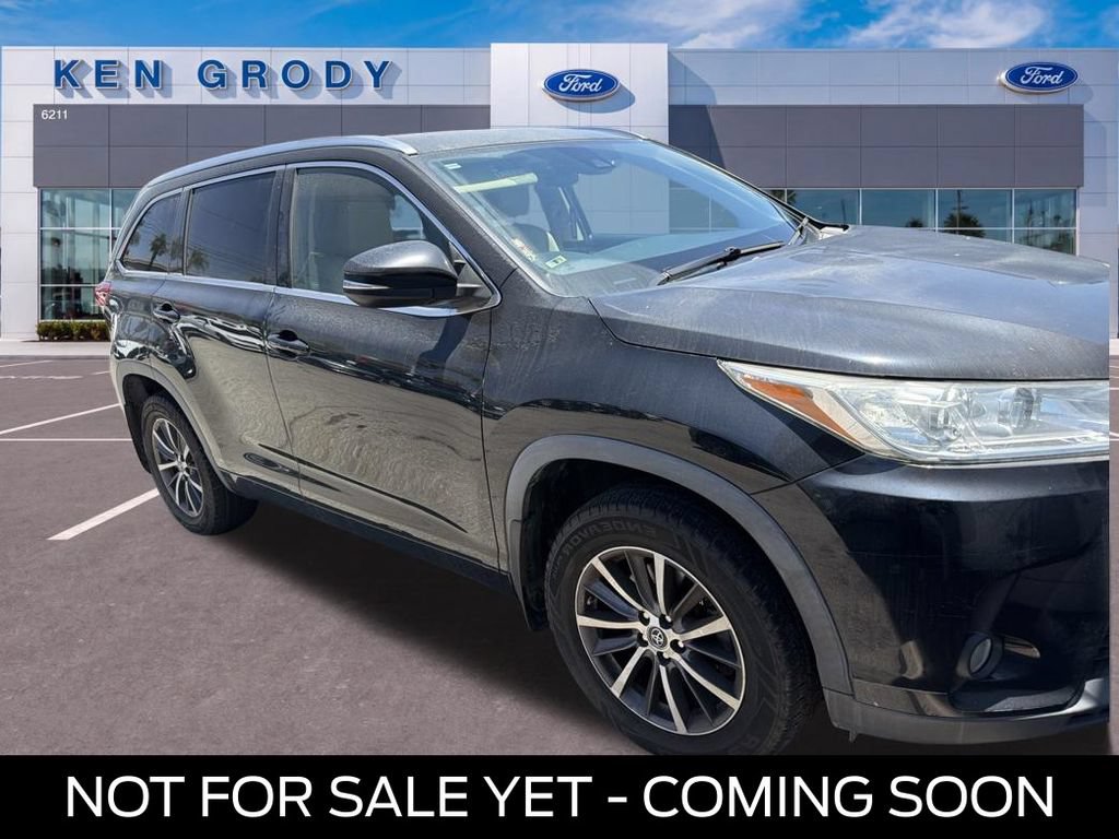 Used 2018 Toyota Highlander XLE