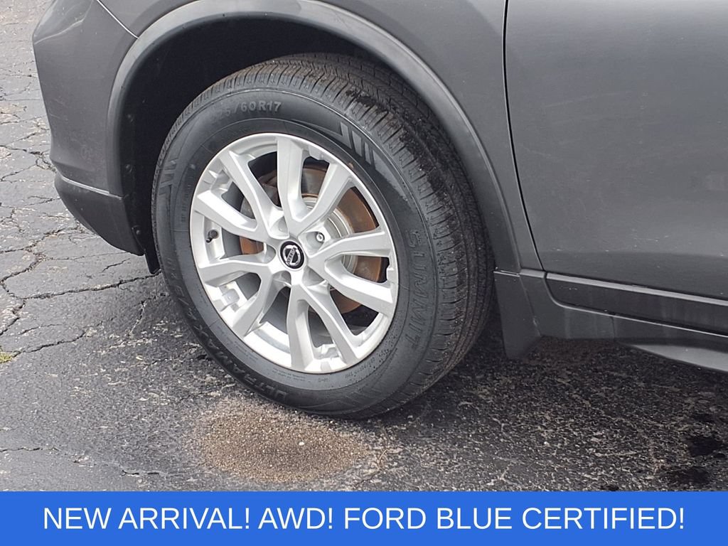 Used 2020 Nissan Rogue SV AWD/4WD image 23