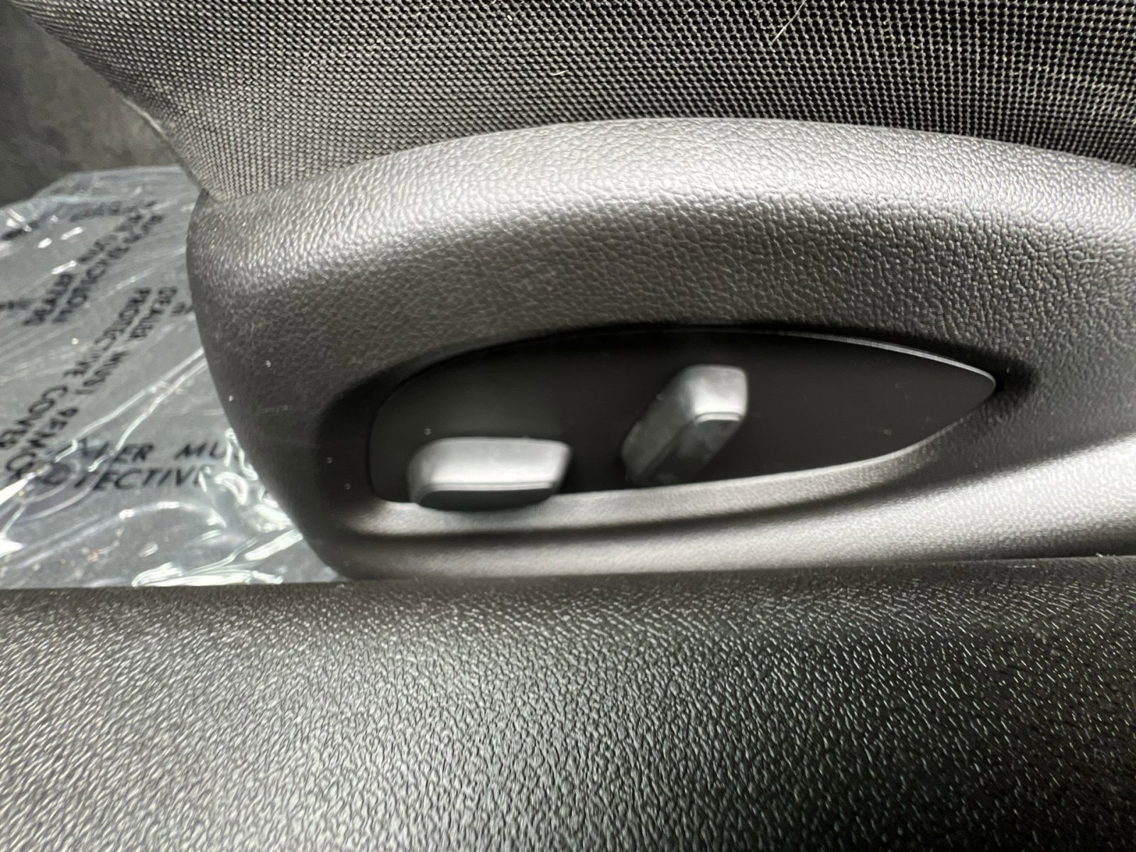 Used 2022 Chevrolet Camaro LT RWD image 22