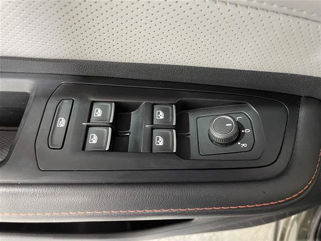 Used 2024 Volkswagen Atlas Peak Edition SEL AWD/4WD image 20