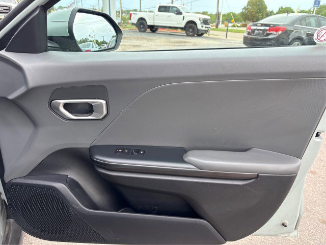 Used 2025 Kia K4 FWD image 19
