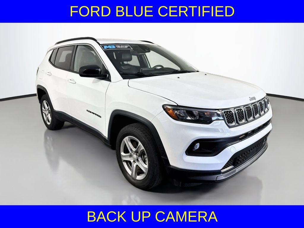 Used 2024 Jeep Compass Latitude AWD/4WD image 4