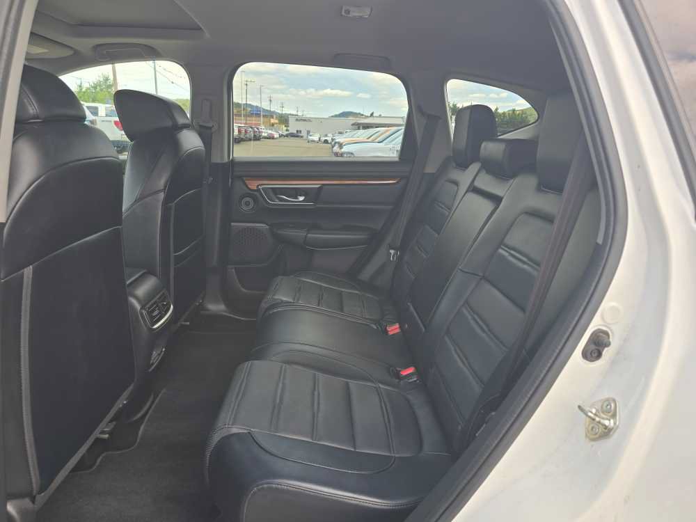 Used 2018 Honda CR-V Touring image 16