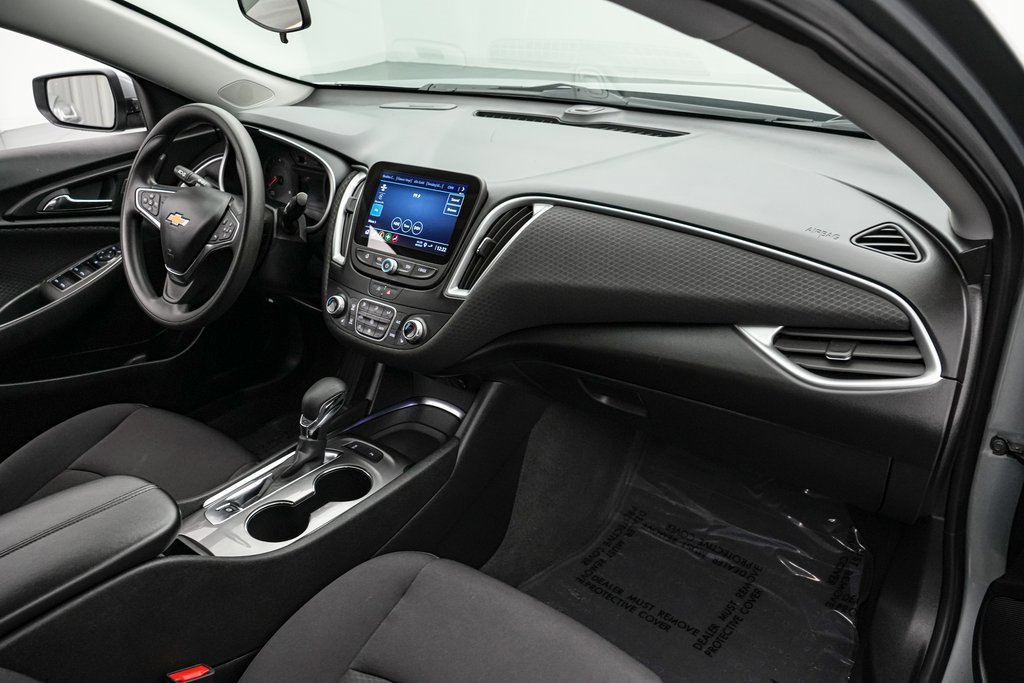Used 2024 Chevrolet Malibu LT image 21