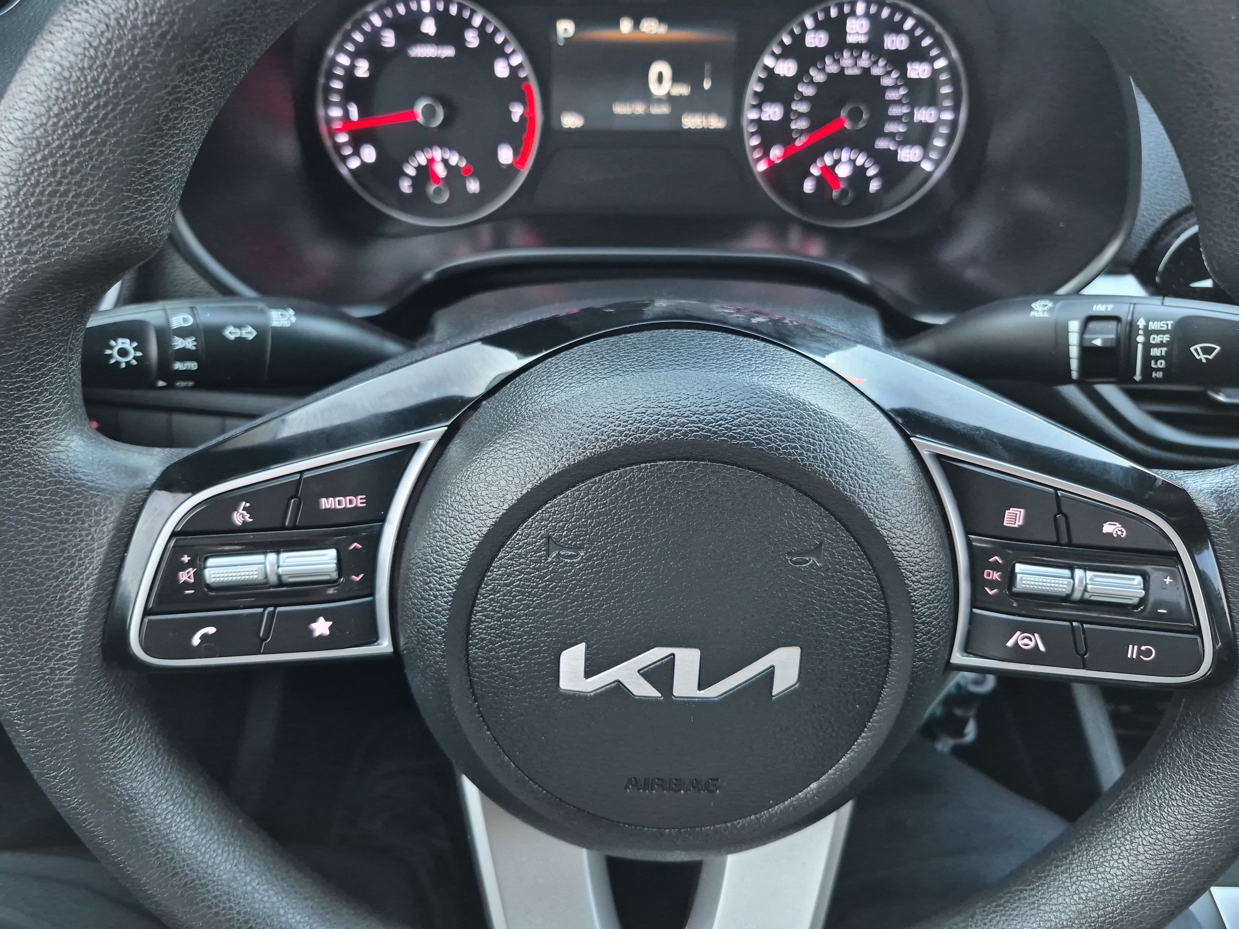 Used 2024 Kia Forte LXS FWD image 22