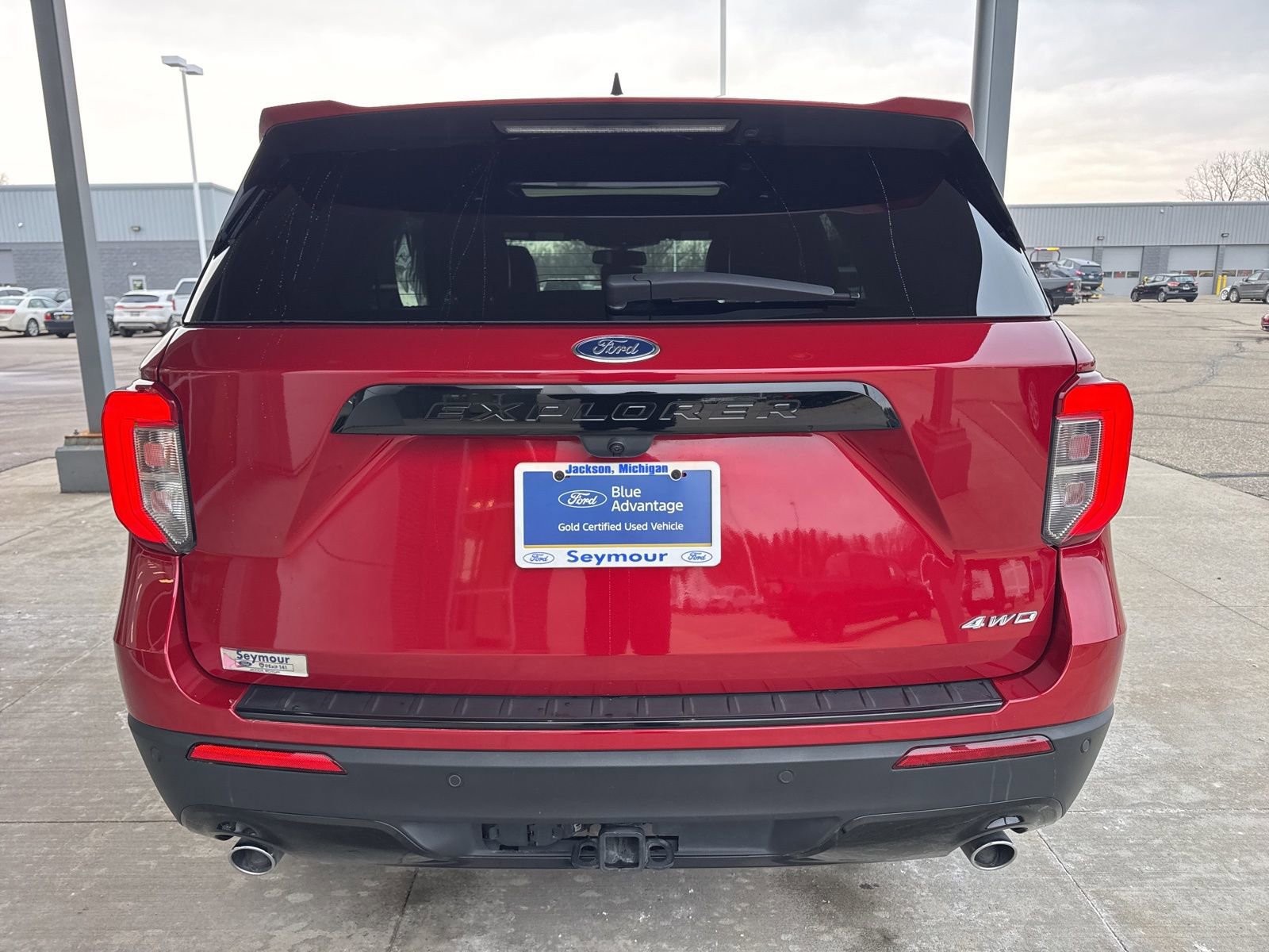 Certified 2024 Ford Explorer ST-Line w/ Class IV Trailer Tow Package image 3