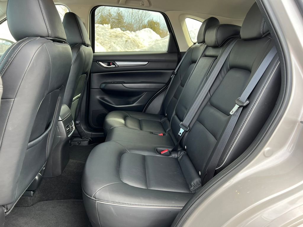 Used 2025 MAZDA CX-5 AWD 2.5 S w/ Select Package image 11