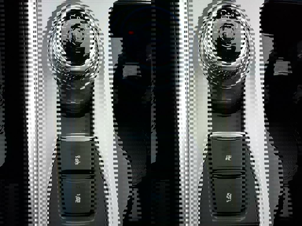 Certified 2023 Ford Explorer XLT w/ Equipment Group 202A image 20