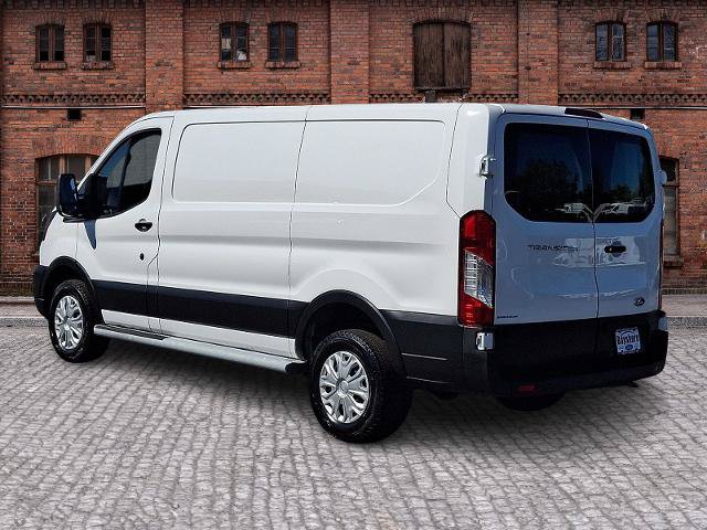 Certified 2025 Ford Transit 250 Low Roof w/ Exterior Upgrade Package RWD image 6
