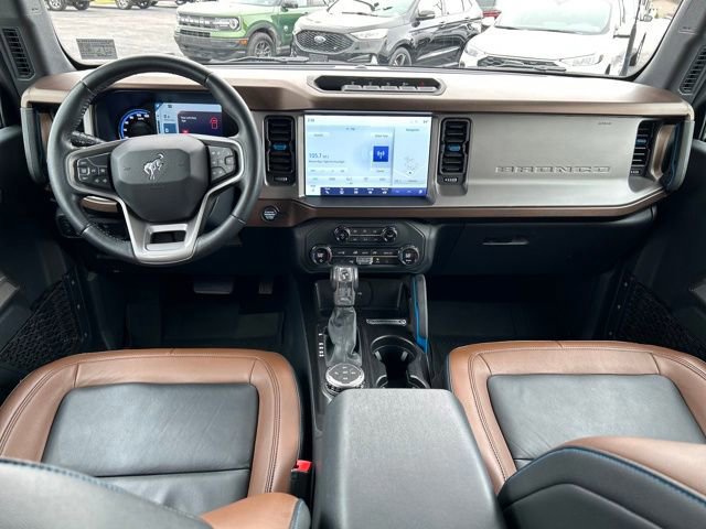 Certified 2021 Ford Bronco Outer Banks w/ Sasquatch Package AWD/4WD image 9