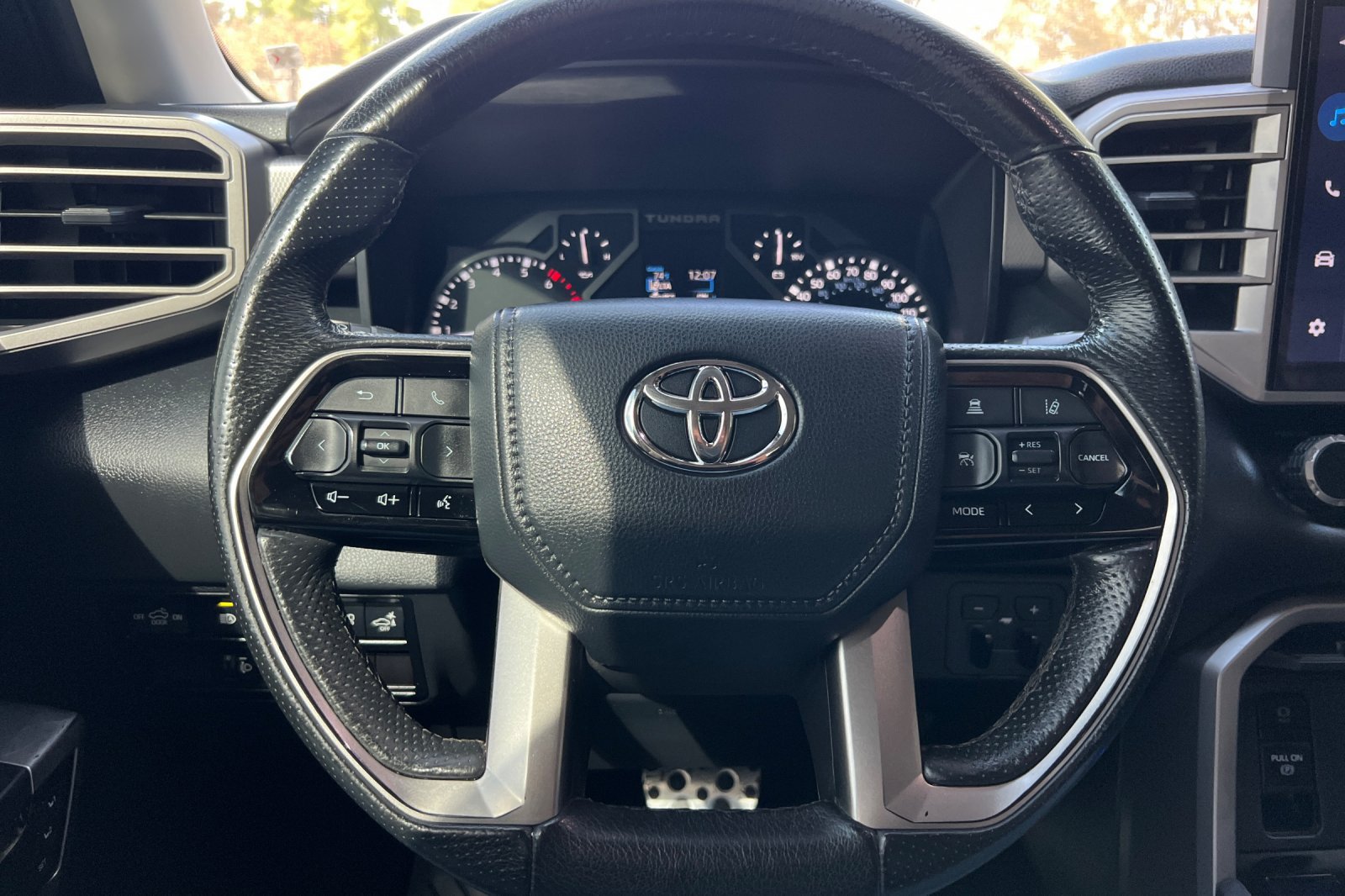 Used 2023 Toyota Tundra Limited w/ TRD Off-Road Package AWD/4WD image 24