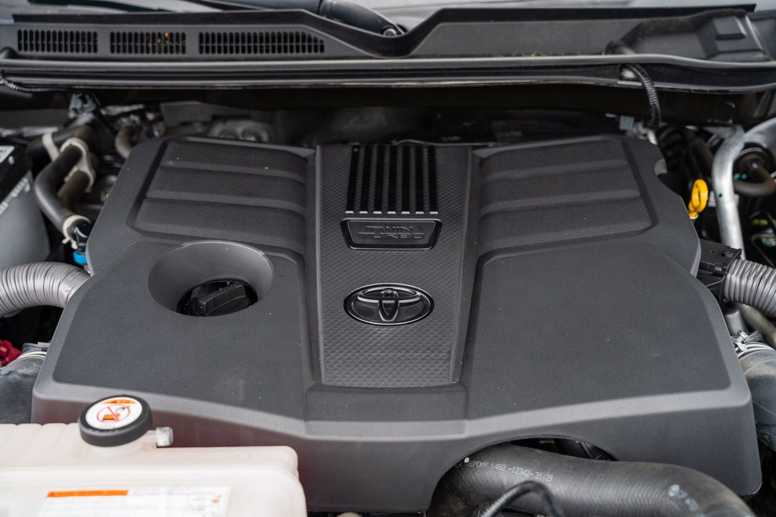 Used 2022 Toyota Tundra Limited w/ TRD Off-Road Package AWD/4WD image 36