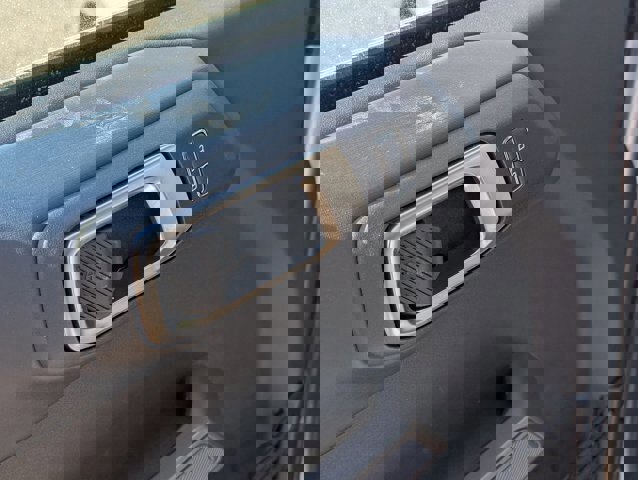 Certified 2021 Ford Bronco Outer Banks image 17