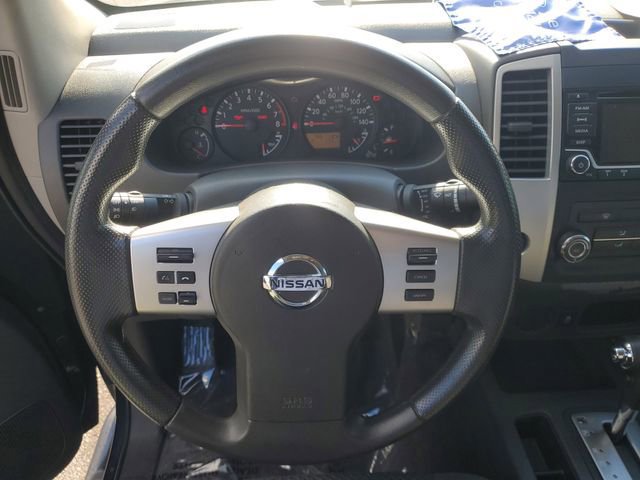 Used 2017 Nissan Frontier SV image 18