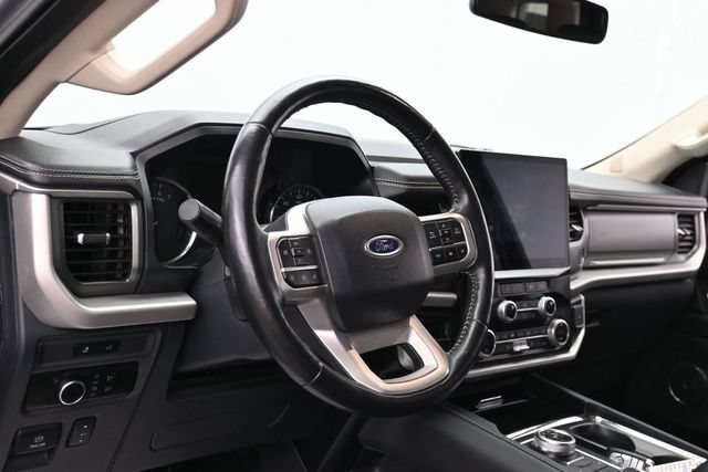 Certified 2024 Ford Expedition XLT AWD/4WD image 16