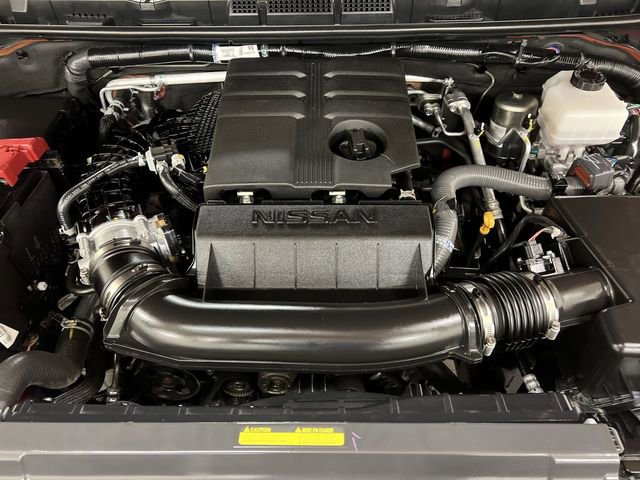 Used 2024 Nissan Frontier SV image 12