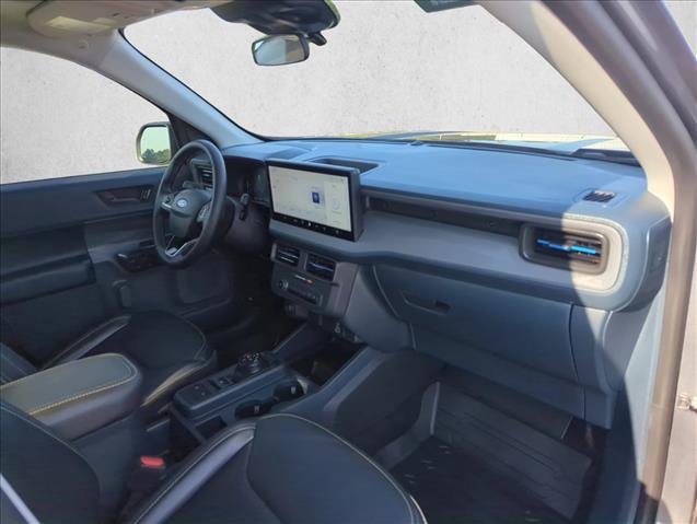Certified 2025 Ford Maverick Lobo AWD/4WD image 21