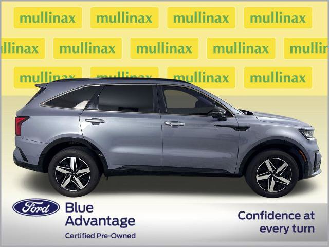 Used 2021 Kia Sorento EX w/ Panoramic Sunroof Package AWD/4WD image 2