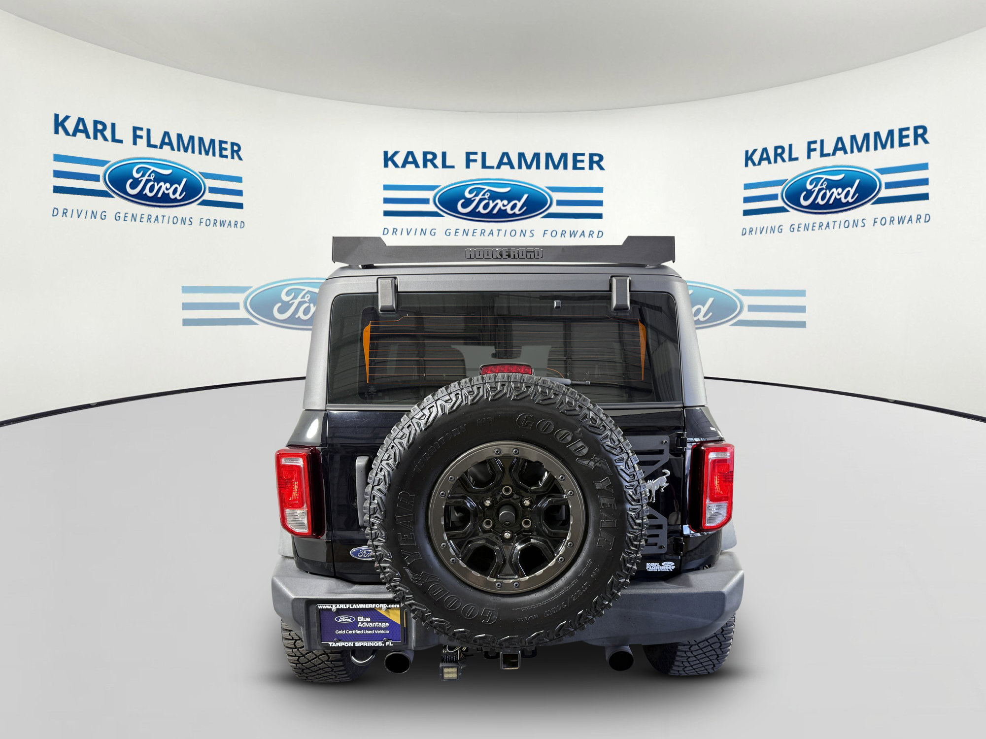 Certified 2023 Ford Bronco 4-Door AWD/4WD image 4
