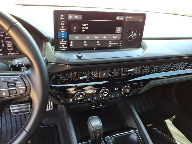 Used 2023 Honda Accord Sport image 9