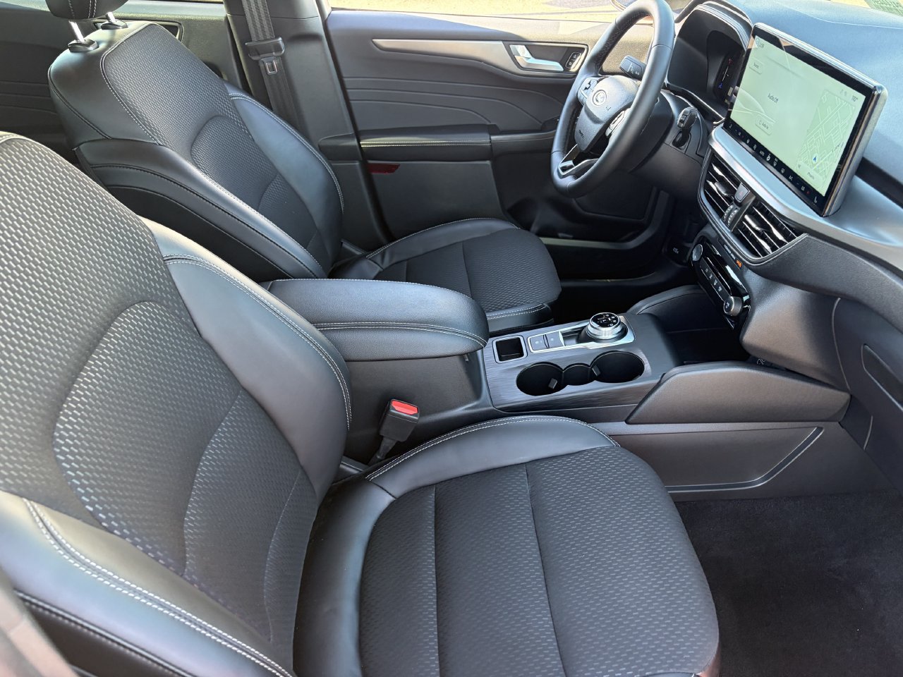 Certified 2026 Ford Escape SE FWD image 10