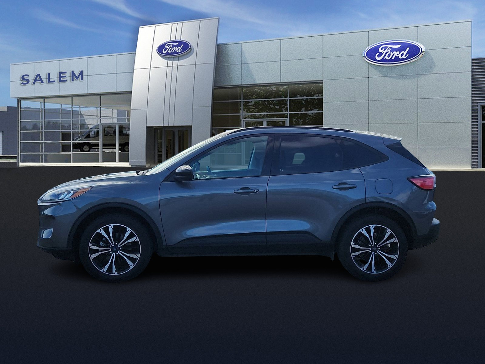 Certified 2022 Ford Escape SEL w/ SEL Stealth AWD Package image 6