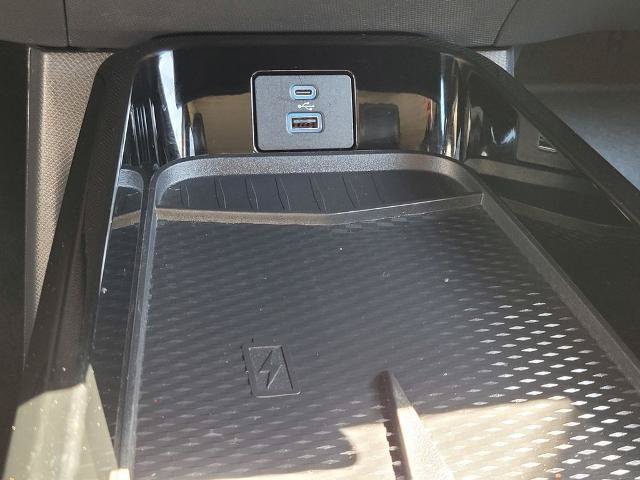 Certified 2022 Ford Mustang Mach-E Select RWD image 21