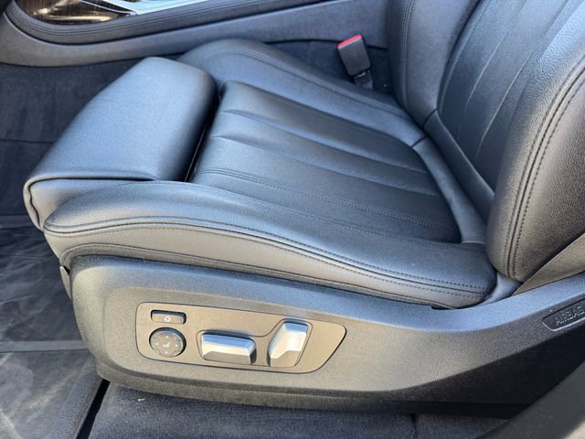 Used 2020 BMW X7 xDrive40i w/ Cold Weather Package AWD/4WD image 15