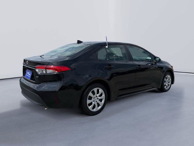 Used 2024 Toyota Corolla LE FWD image 5