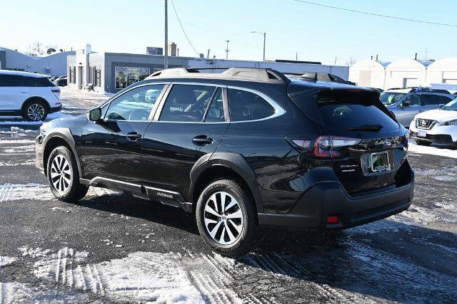 Used 2024 Subaru Outback Premium image 3