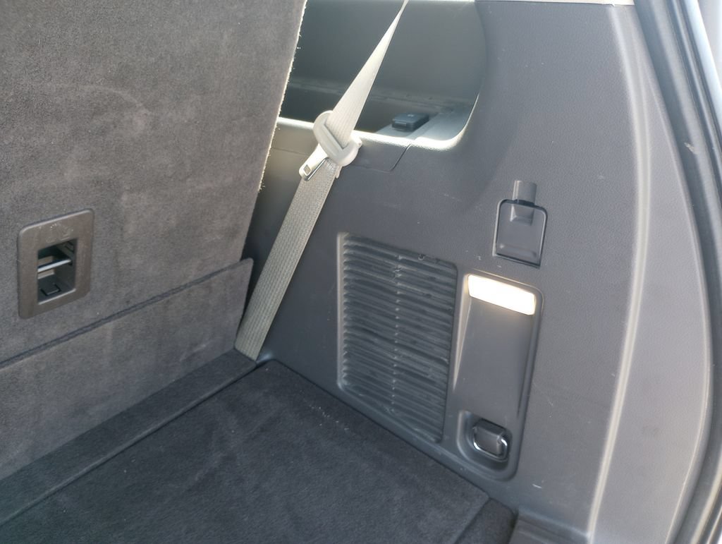 Certified 2018 Ford Expedition XLT w/ Equipment Group 202A RWD image 14