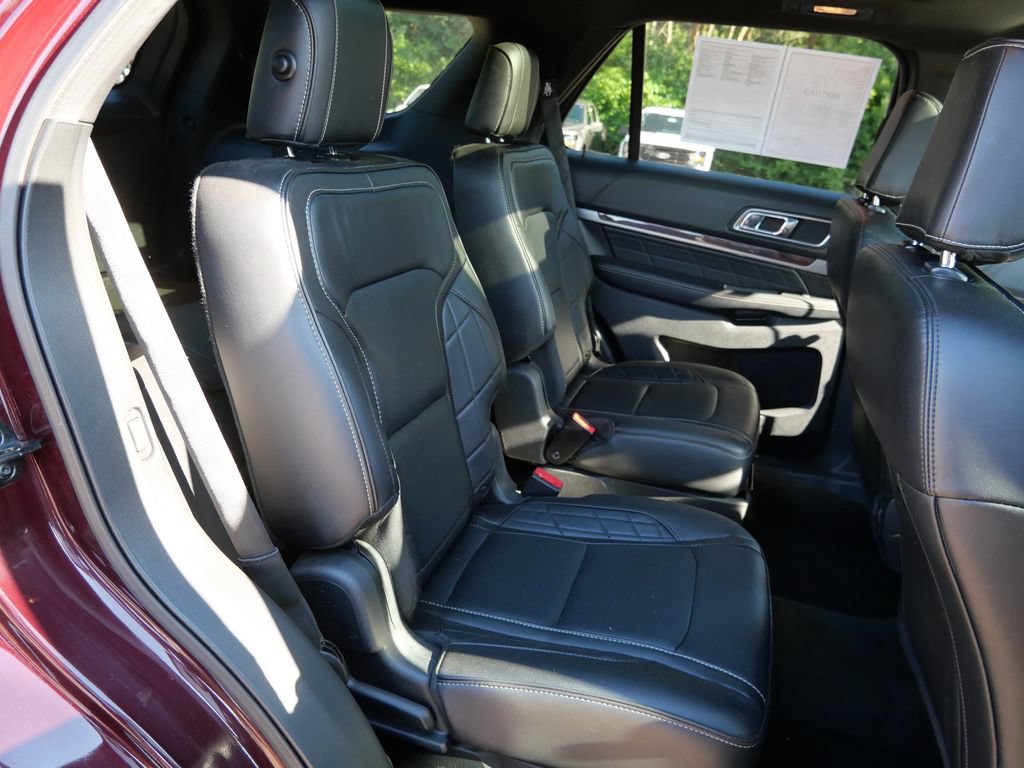 Certified 2018 Ford Explorer Platinum AWD/4WD image 13