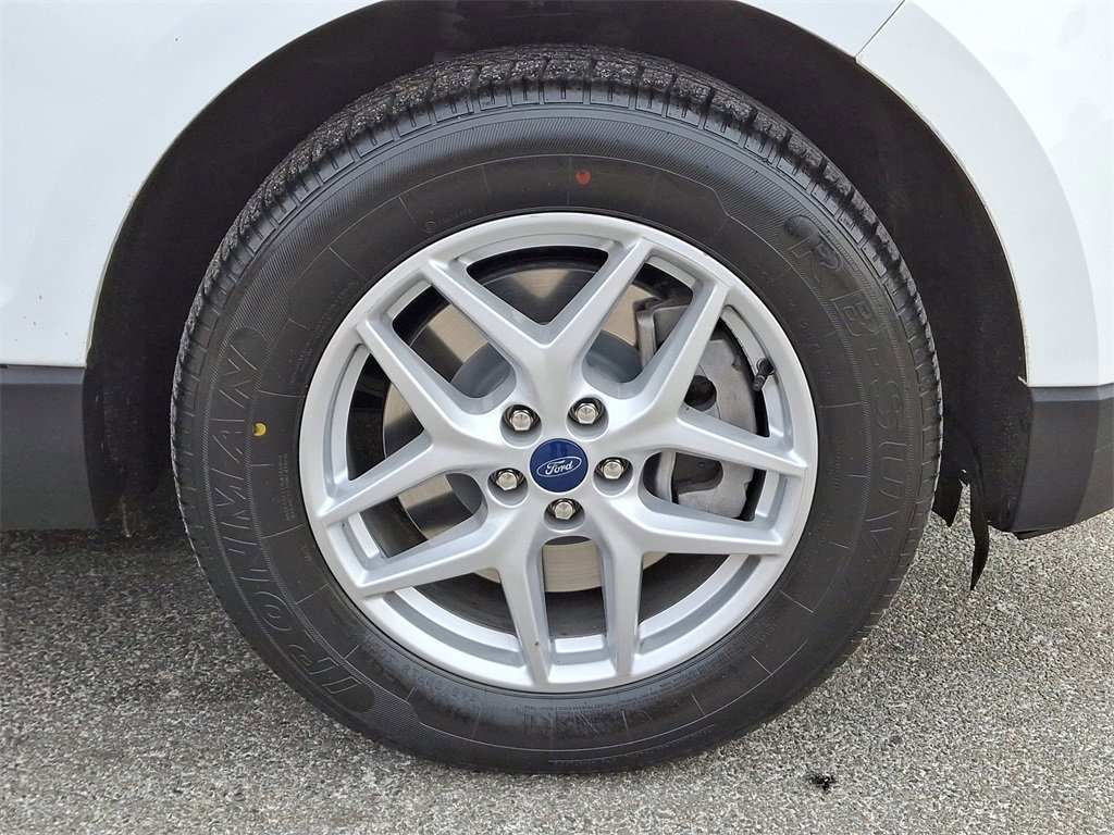 Certified 2022 Ford Edge SEL image 8