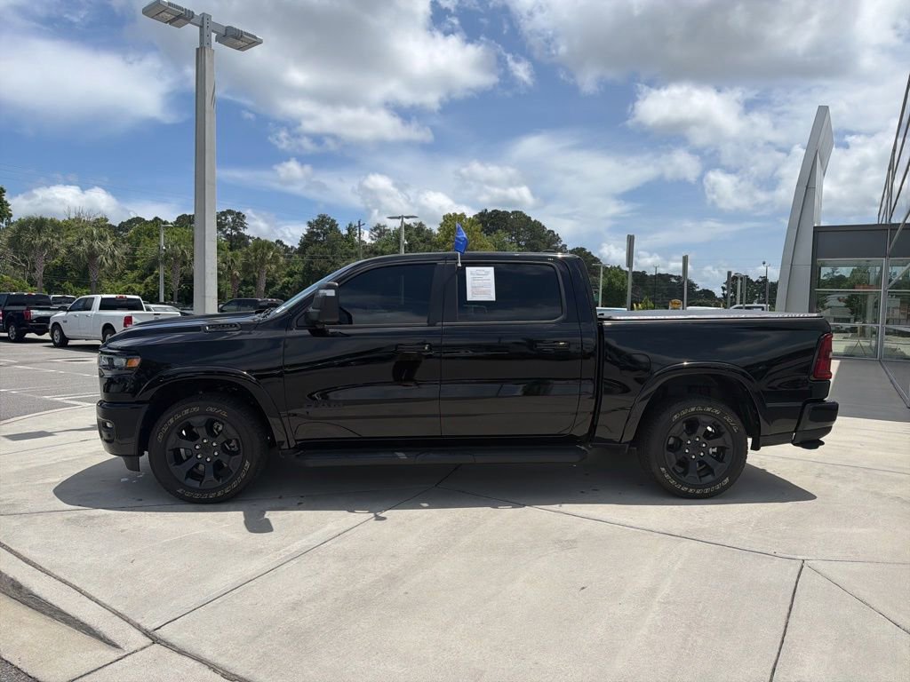 Used 2025 RAM 1500 Big Horn AWD/4WD image 4