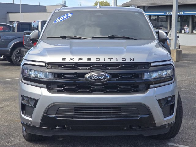 Certified 2024 Ford Expedition Limited AWD/4WD image 12