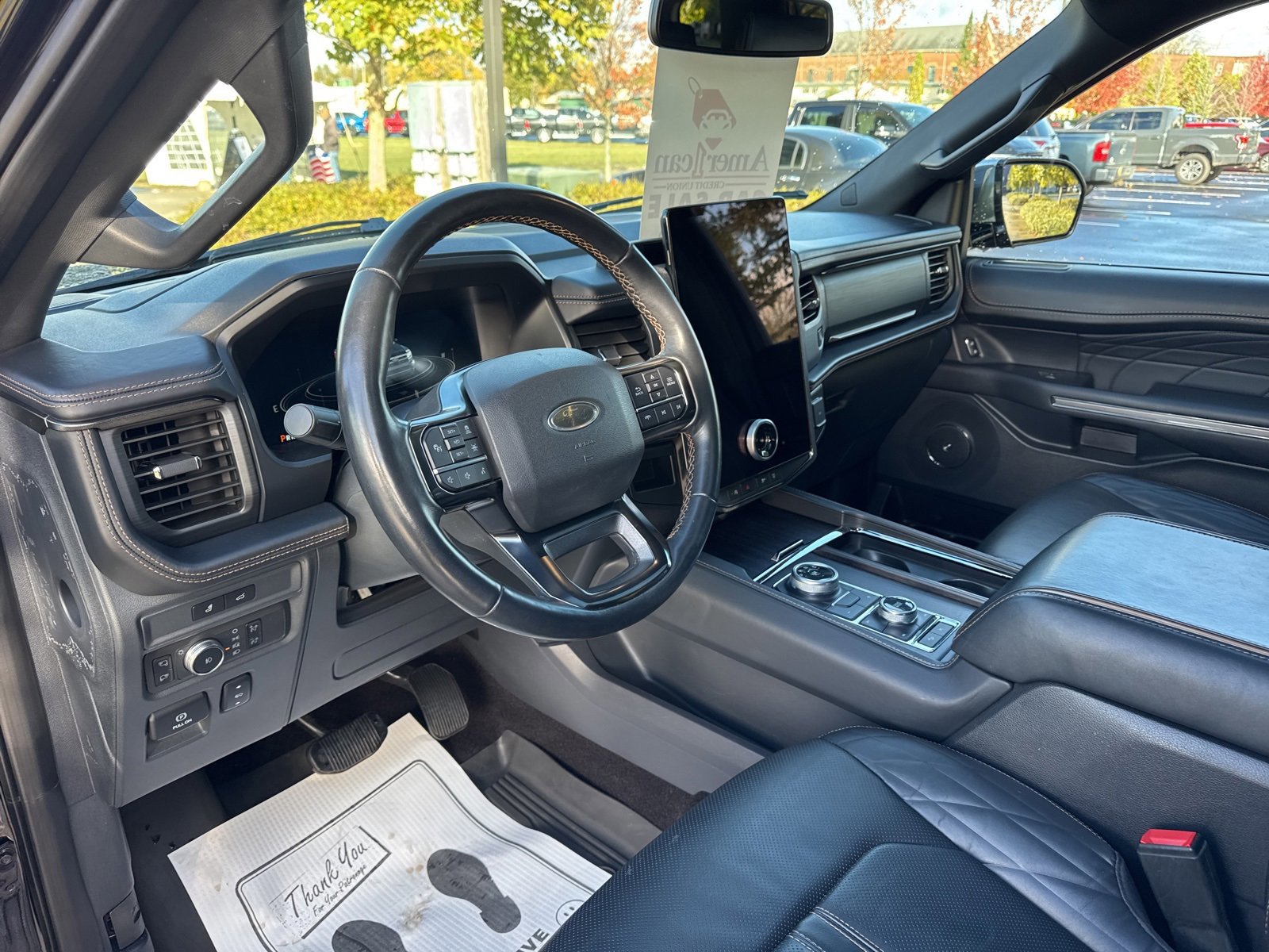 Certified 2022 Ford Expedition Platinum image 23